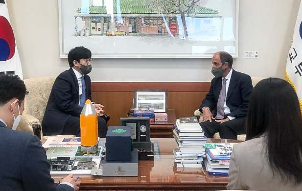 외교부 최종문 2차관, 오헤아 킨타나(Ojea Quintana) 유엔 북한인권 특별보고관 접견