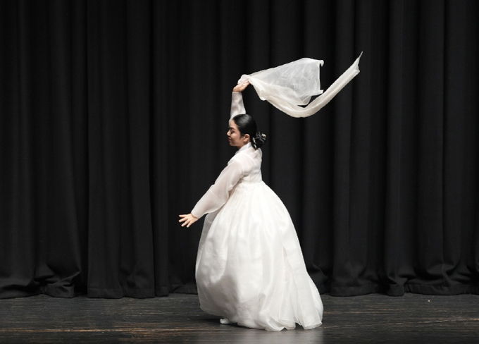 제29회 한밭국악전국대회에서 대통령상을 수상한 김지원의 살풀이춤