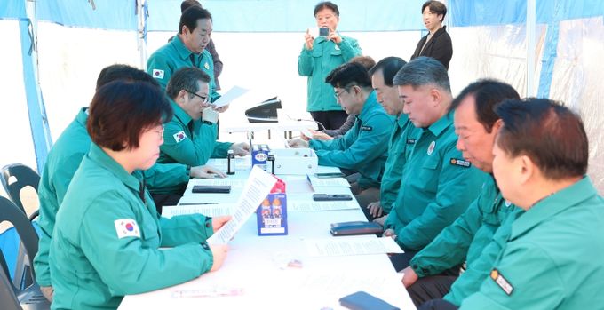 경기도의회, 포천 오폭 사고 주민 격려 나서