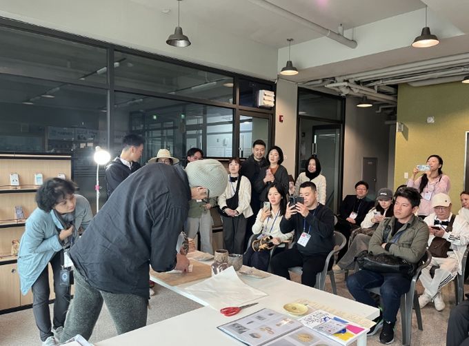 제39회 이천도자기축제, 유네스코 창의도시 국내외 작가교류전 오픈스튜디오 성황리에 마쳐