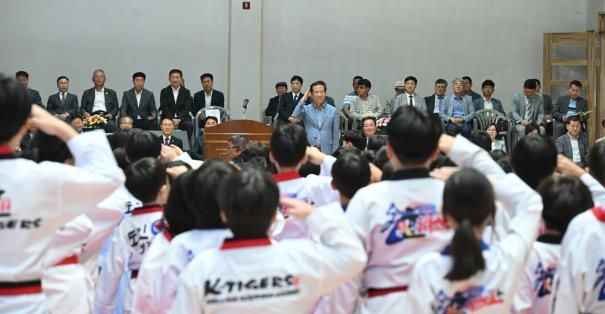 제26회 거창군태권도협회장배 태권도대회 성황리 개최