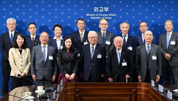 '일한문화교류기금' 대표단 접견
