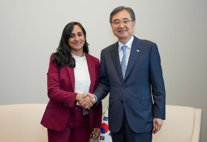 한-캐나다 외교장관 회담