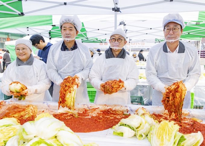 배정수 의장 김장담그기 봉사 활동
