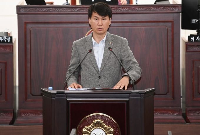 송선영 의원 5분발언 모습