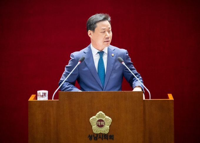 성남시의회 더불어민주당 이준배 대표의원 시정질문