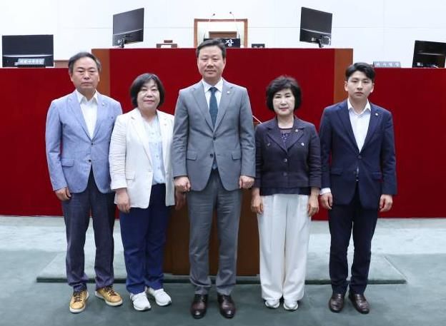 성남시의회 더불어민주당협의회, 성남시 폭설 대응 ‘총체적 부실’… 성남시민 안전 외면한 늦장 행정 규탄