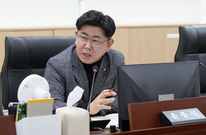 경기도의회 윤충식 의원